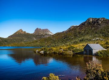 australia/cradle-mountain-lake-st-clair-national-park/landmark/cradle-mountain