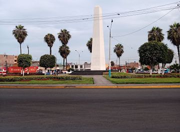 peru/callao/landmark/ovalo-el-obelisco