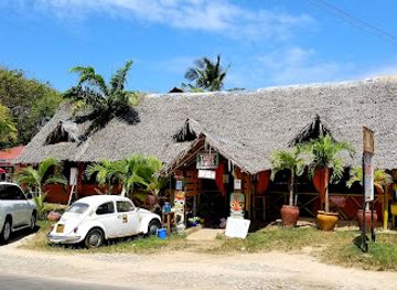 kenya/diani-beach/landmark/tiki-bar