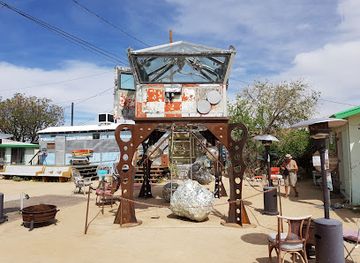 california/joshua-tree/landmark/world-famous-crochet-museum