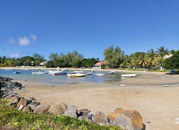 mauritius/grand-gaube/landmark/grand-gaube-public-beach