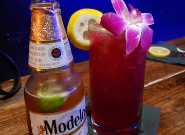 california/chula-vista/landmark/the-gentle-penguin