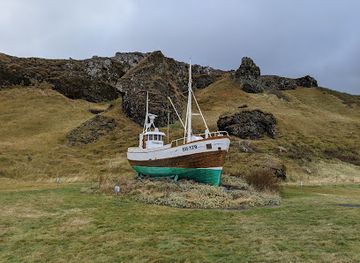 iceland/olafsvik/landmark/tindur-boat-sh-179