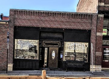 minnesota/stillwater/landmark/anchors-end-tattoo-of-stillwater-minnesota