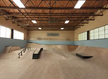 minnesota/winona/landmark/anthem-skatepark-and-board-shop