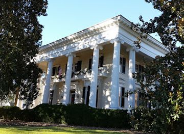 alabama/hill-country/landmark/historic-bellevue-mansion