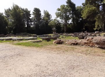 greece/olympia/landmark/altar-of-zeus