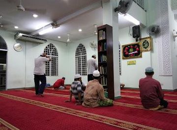 malaysia/kuala-lumpur/landmark/madrasathul-gouthiyyah-surau-brickfields