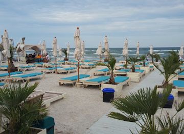 romania/constanta-mamaia/landmark/breeze-beach-lebanese-restaurant