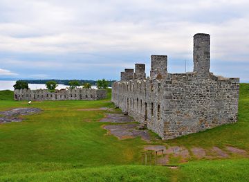 vermont/upper-valley/landmark/his-majesty-s-fort-at-crown-point