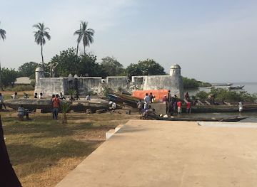 guinea-bissau/rio-geba/landmark/fort-cacheu