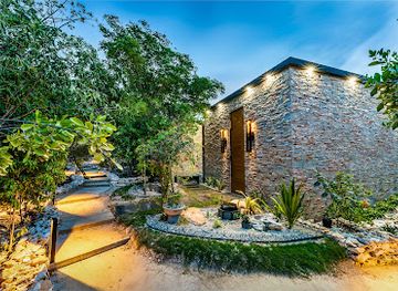 turks-and-caicos-islands/west-caicos/landmark/kokomo-botanical-resort-caribbean-family-cottages