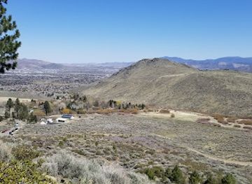 nevada/carson-city/landmark/kings-canyon-waterfalls