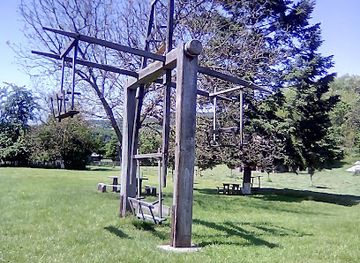 romania/valcea/landmark/muzeul-satului-valcean