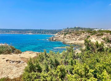 cyprus/fig-tree-bay/landmark/cyclops-cave