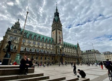 germany/hamburg/altstadt/landmark/heinrich-heine-monument