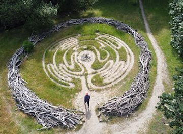 california/martinez/landmark/alhambra-rock-labyrinth-martinez-public-art