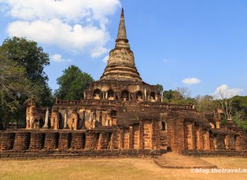 thailand/sukhothai/landmark/wat-chang-lom-si-satchanalai