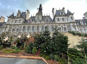 france/paris/landmark/pl-de-l-hotel-de-ville