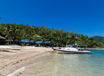 australia/whitsunday-islands/landmark/mars-charters-whitsundays