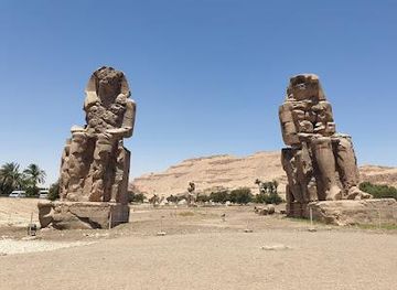 egypt/luxor/landmark/colossus-of-memnon-on-the-west-bank