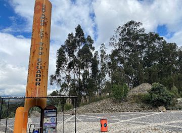 ecuador/oriente/landmark/quitsato-solar-clock