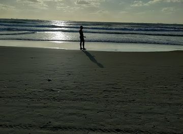 israel/haifa-beaches/landmark/al-shatih-al-munfarid