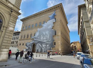 italy/florence/landmark/strozzi-palace