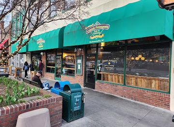 north-carolina/hendersonville/landmark/hannah-flanagan-s-pub-eatery