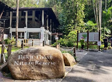 singapore/bukit-batok/landmark/bukit-timah-nature-reserve