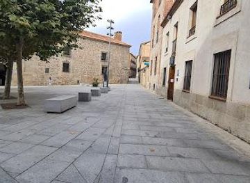 spain/avila/landmark/pl-corral-de-las-campanas