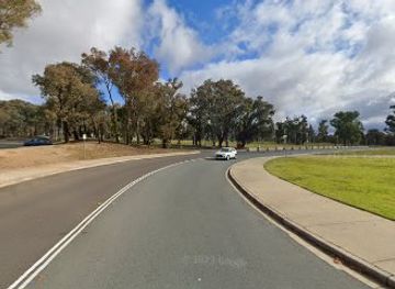 australia/canberra/parliamentary-triangle/landmark/old-parliament-house-back-entry