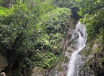 thailand/trat/landmark/kai-bae-waterfall