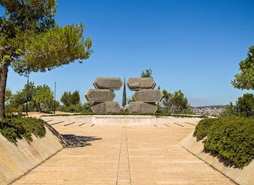 israel/judea/landmark/jewish-soldiers-in-the-polish-army-in-ww2-memorial