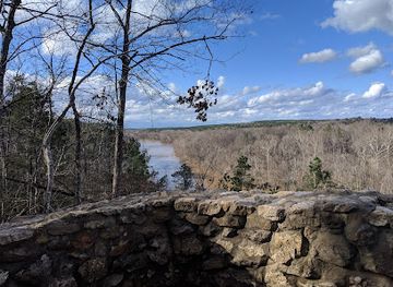 north-carolina/mountain-region/landmark/raven-rock-state-park