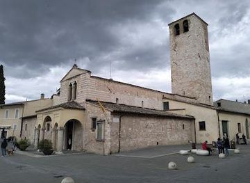 italy/assisi/landmark/church-of-saint-mary-infraportas