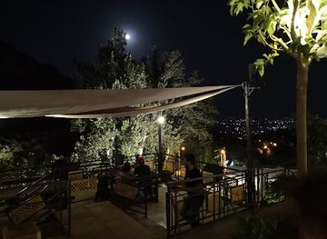 lebanon/bekaa/landmark/pravda-valley-zahle