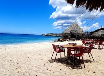 curacao/jan-thiel-beach/landmark/pirate-bay-curacao-beach-club-and-restaurant
