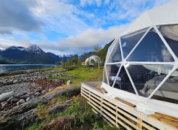 norway/finnmark/landmark/isbreen-the-glacier