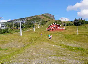Skeikampen scenic view top point stone made cabin