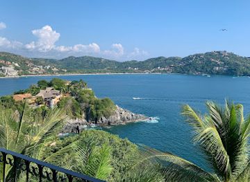 mexico/ixtapa-zihuatanejo/landmark/zihuatanejo