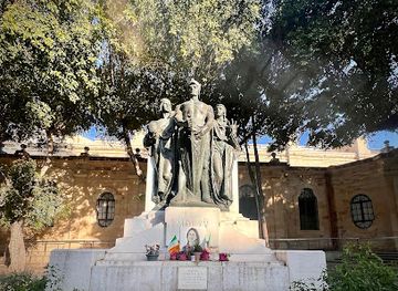 malta/three-cities/landmark/great-siege-monument-1565