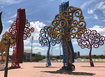 nicaragua/managua/landmark/plaza-nicaragua
