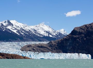 argentina/southern-patagonia/landmark/viedma-lake
