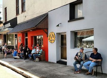 mississippi/clarksdale/landmark/the-squeeze-box