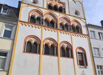 luxembourg/echternach/landmark/dreikonigenhaus