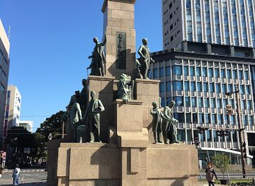 japan/satsuma/landmark/statues-of-satsuma-domain-samurais