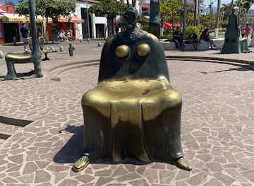 mexico/puerto-vallarta/landmark/voladores-de-papantla
