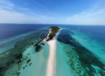 maldives/lhaviyani-atoll/landmark/kuredu