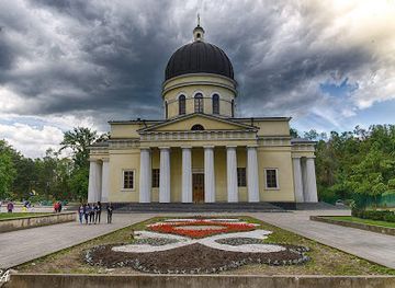 moldova/codru-national-park/landmark/metropolitan-cathedral-of-christ-s-nativity